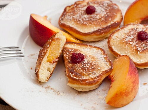 Фото рецепта Оладьи с персиками