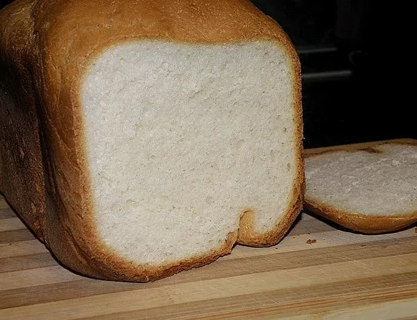 Используем хлебопечку: ароматный хлеб по-французски фото