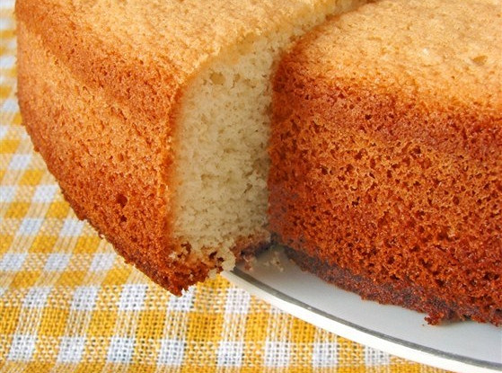 Пышный и простой бисквит для торта: рецепт от Шефмаркет!