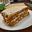 Морковный торт с сырным кремом и мандариновой карамелью