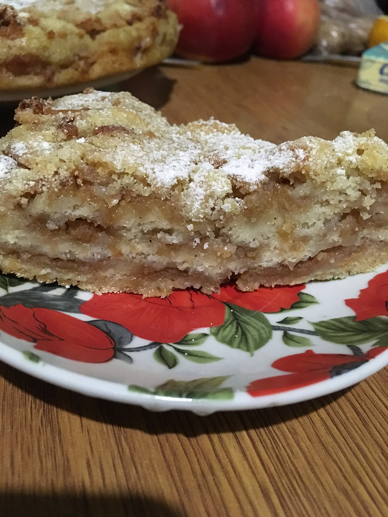Яблочный пирог с карамелью, пошаговый рецепт с фото