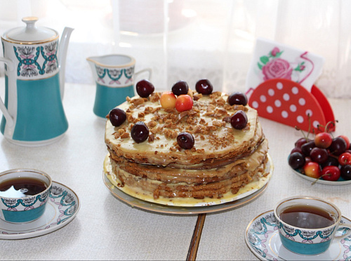 Фото рецепта Тортик на сковороде за полчаса