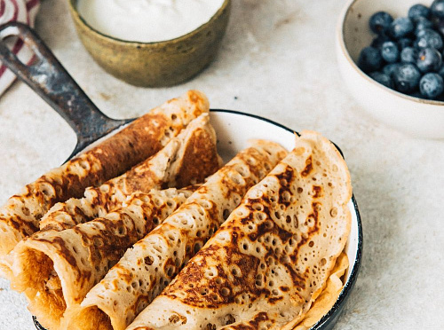 Фото рецепта Дрожжевые блины с гречневой мукой