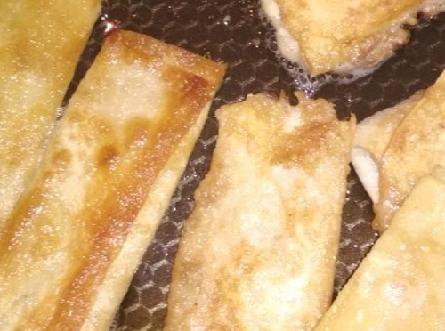 Фото рецепта Ленивые блинчики с сыром &quot; загадка&quot;