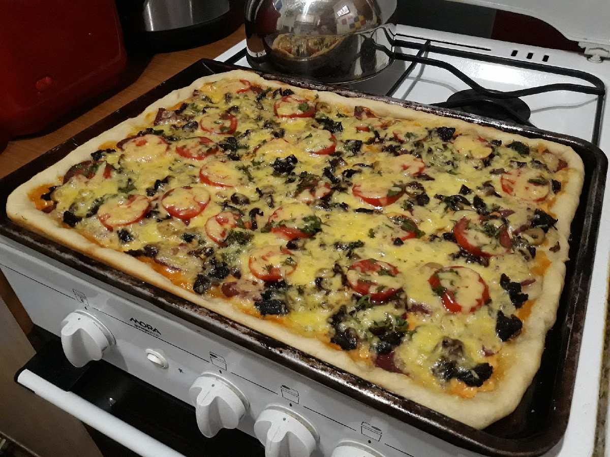 как сделать простую домашнюю пиццу в духовке фото 119