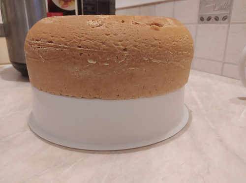 Фото рецепта Бисквит в мультиварке