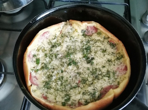 Фото рецепта Пицца на сковороде