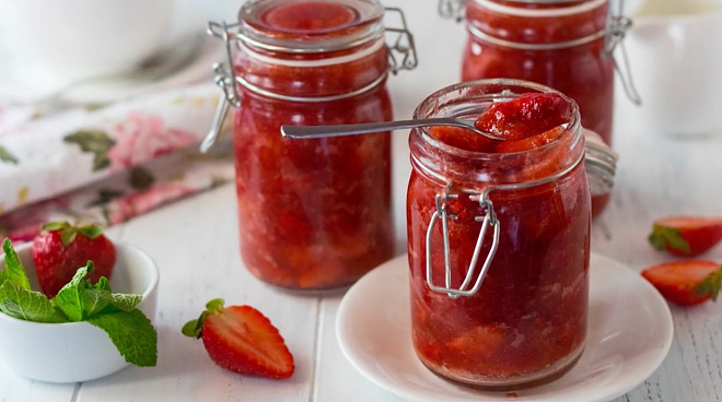 Кремовый клубнично-банановый конфитюр