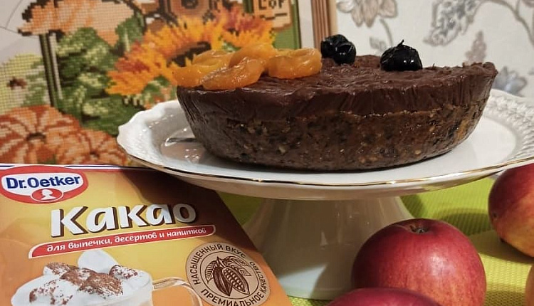 Шоколадный веганский торт